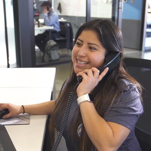 Paschal tech answering phone